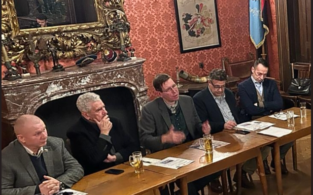 Poppel auf Neutralitätskonferenz