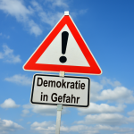 SOS-Rechtsstaat: Von der Demokratie zu „Unserer Demokratie“