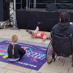 Perverse Drag-Show für Kinder beim CSD auf Stadtplatz (Video)