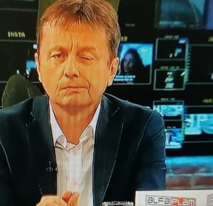Serbischer Minister erleidet Schlaganfall im Live-TV (Video)