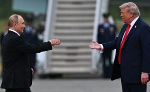 Trump rät Selenskyj „einen Deal zu machen“ (Videos)