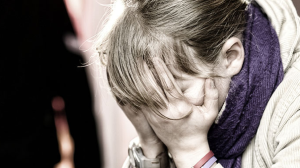 Iraker nach Abschiebung wieder da – belästigt Frauen und Kind – vermutlich „schuldunfähig“