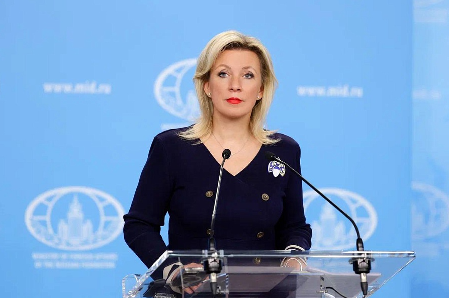 7.11.2025 - Marija Sacharowa beim Briefing des russischen Außenministeriums | Quelle: Russisches Außenministerium