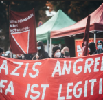Nazis angreifen ist legitim