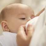 Cudowne lekarstwo - mleko matki – biologiczny dialog między matką a dzieckiem 1551455315_latte-materno-3069682734