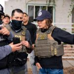 ICE Beamte im Einsatz