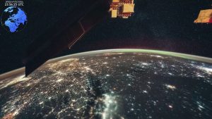 Alien-Blick aus dem All: ISS-Raumstation filmt Raketenangriff auf Kiew (VIDEO)
