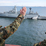 Hitlergruß von Pistorius vor Schiff