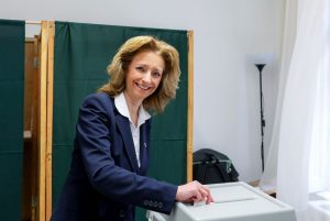 Ungarische Fidesz-Ministerialkommissarin kritisiert Fidesz-Verräter