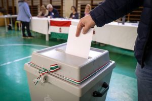 Ungarn-Wahl-UPDATES +22:55++ Tisza vor 2/3-Mehrheit