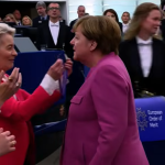 Merkel erhält orden von vdl