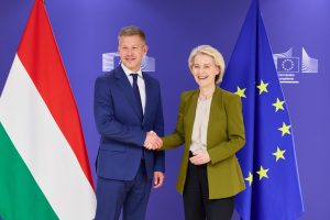 UNGARN – Um Staatspräsidenten loszuwerden, will Magyar Verfassung ändern