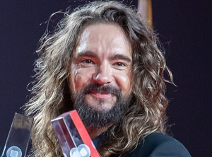Tom Kaulitz zeigt „Haltung“ in Hollywood-Luxusvilla wegen der AfD