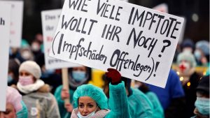 Studie belegte: Ein Drittel des Gesundheitspersonals war nach „Covid-Schutzimpfung“ arbeitsunfähig