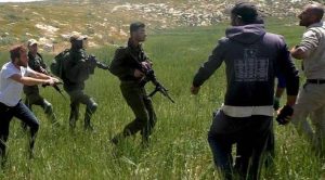 Systematische Gewalt israelischer Siedler gegen Palästinenser im Westjordanland