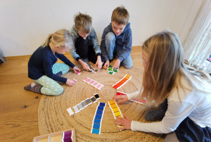 ,,Hilf mir, es selbst zu tun.“ – Pädagogik von Maria Montessori