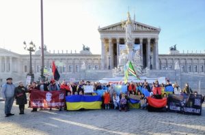 SPÖ sponsert lupenreinen ukrainischen NAZI-Verein gegen FPÖ
