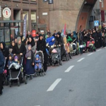 Zatrzymanie łączenia rodzin: kaskada niepowodzeń i brukselski kaftan bezpieczeństwa Musleminen-mit-Kinderwagen